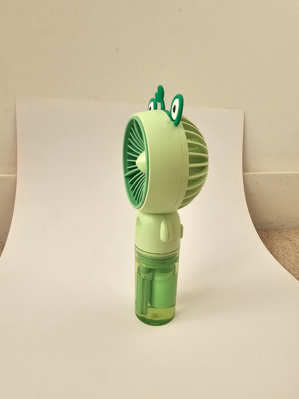 Frog Mist Spray Handheld Fan – Portable USB Rechargeable Cooling Fan