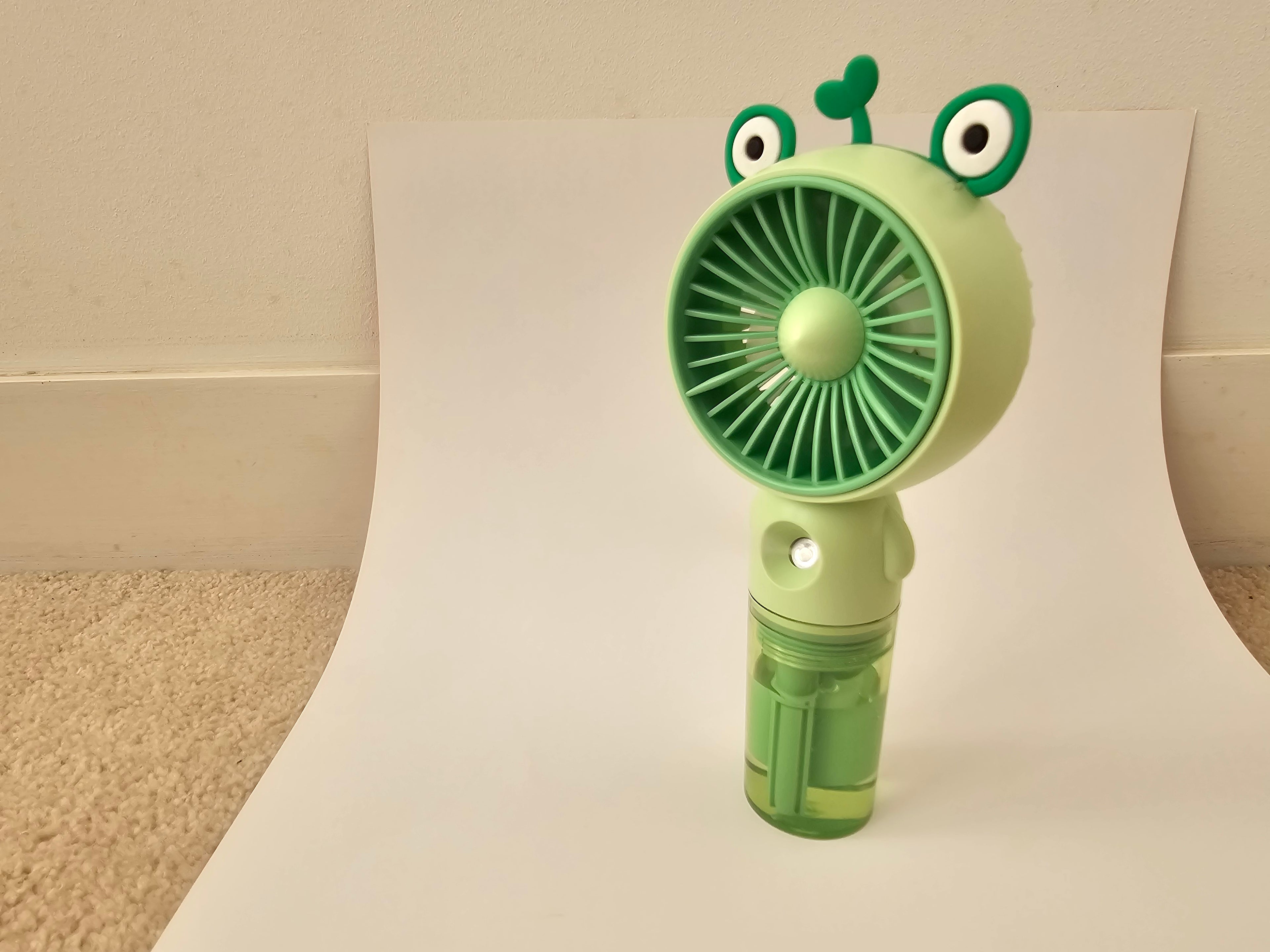 Frog Mist Spray Handheld Fan – Portable USB Rechargeable Cooling Fan